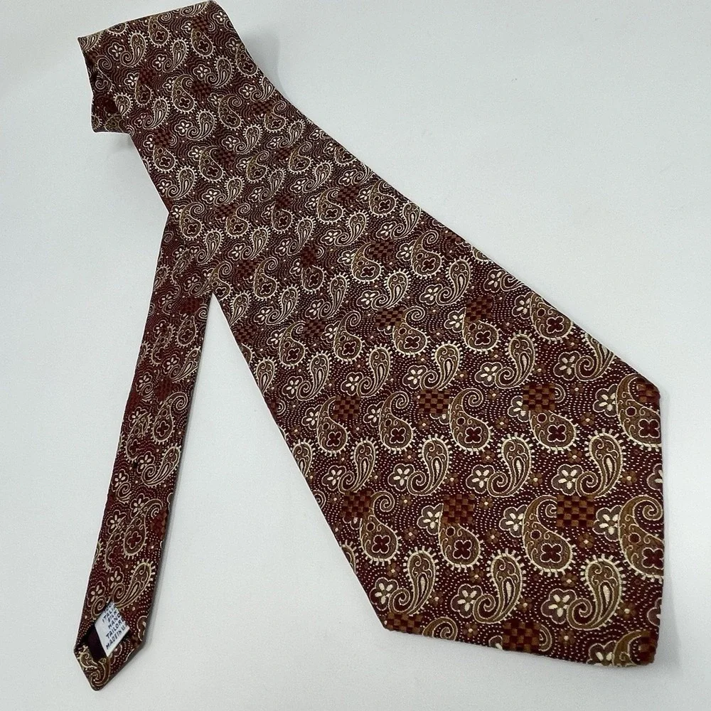 Paul Fredrick‎ Tie Handmade Italian Silk USA Red Cream 4x56